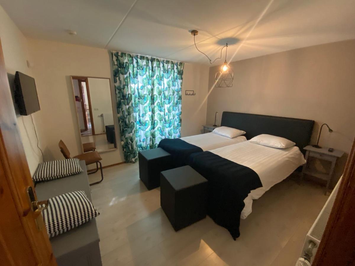 Hotel Restaurant De Boekanier Вровенполдер Екстериор снимка